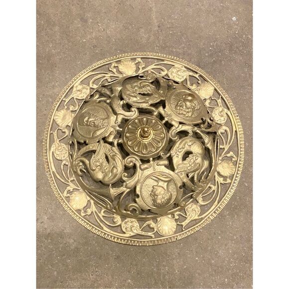 Vintage Brass Light Fixture Ceilling Canopy or Pendant Part Medallion 8” Geeek M - Picture 1 of 8